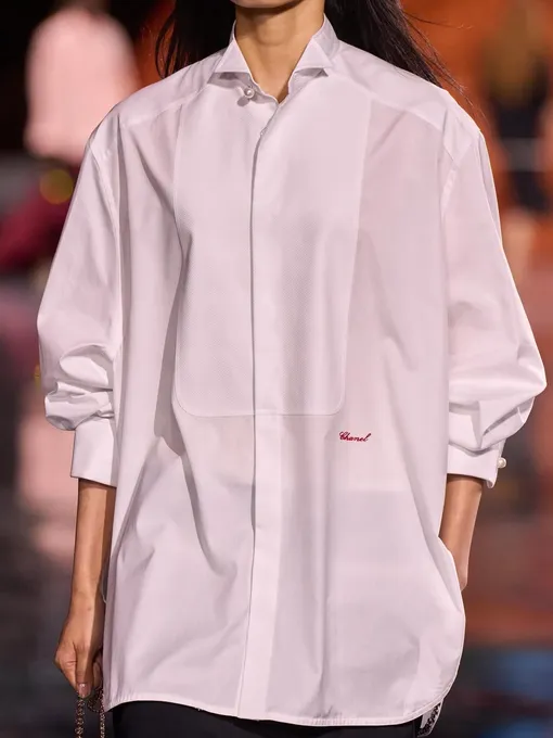 Рубашка Charvet х Chanel весна-лето 2026 Рубашка Charvet х Chanel весна-лето 2026