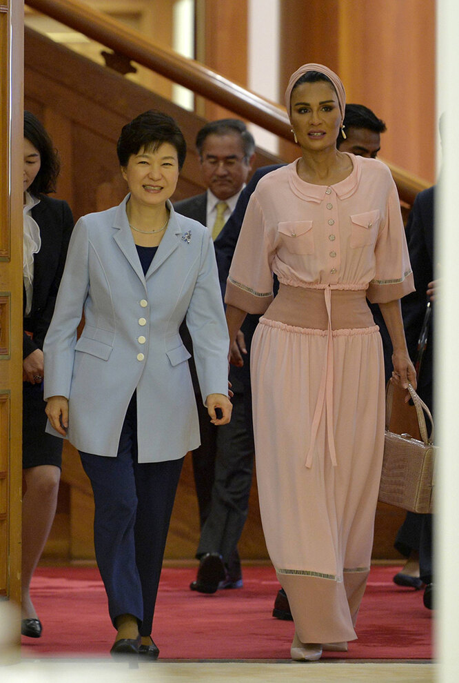 Экс-президент Республики Корея Пак Кын Хе и Шейха Моза