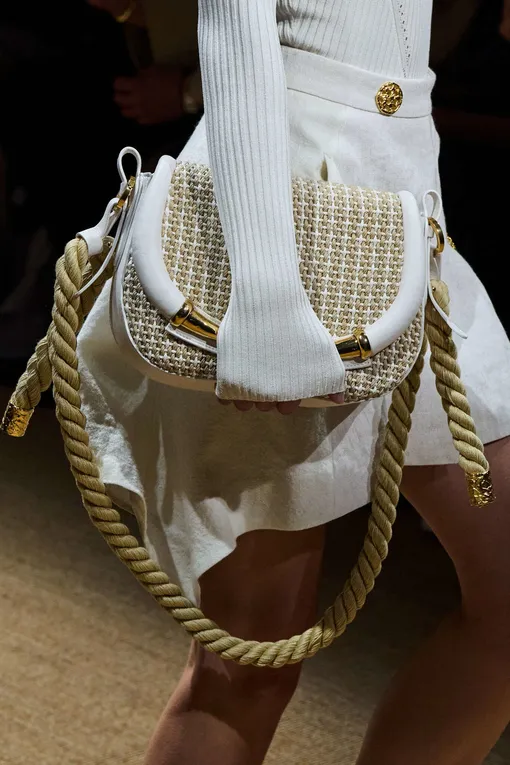 Roberto Cavalli весна-лето 2025 Roberto Cavalli весна-лето 2025