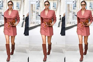 Ирина Шейк в пыльно-розовом мини и коричневых сапогах с голыми ногами