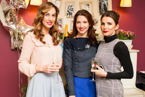 День рождения «Фен Dry Bar»