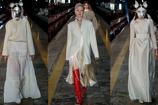 50 оттенков белого и звездные модели на показе весенне-летней коллекции Alexander Arutyunov