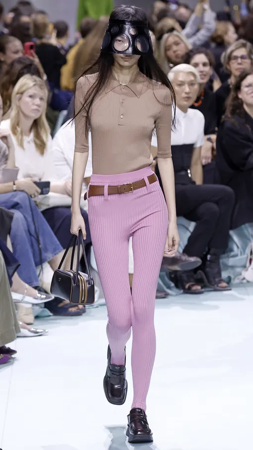 Prada весна-лето 2025 Prada весна-лето 2025