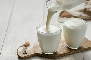 Полезно ли пить кефир на ночь