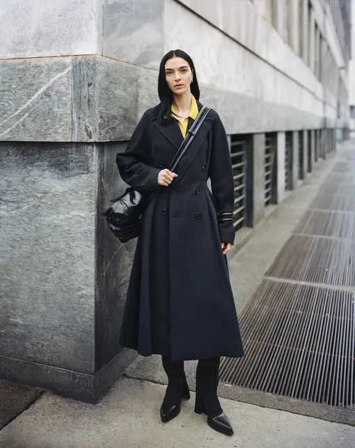 Мариякарла Босконо в первом номере «Issued by Bottega» Мариякарла Босконо в первом номере «Issued by Bottega»