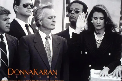 Что общего между рекламной кампанией Donna Karan 1992 года и выборами в США
