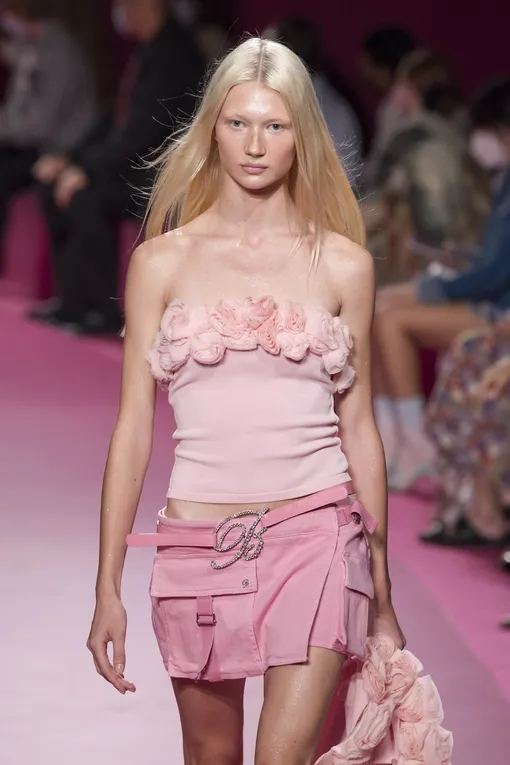 Blumarine весна-лето 2022 Blumarine весна-лето 2022