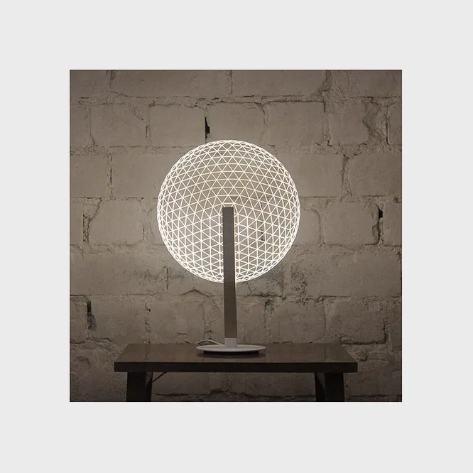 Лампа Bulbing Bloom. Дизайн Nir Chehanowski, 2016 год ($170.00), store.moma.org