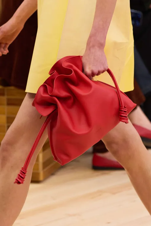 Loewe весна-лето 2026