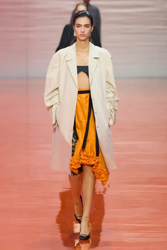 Prada весна-лето 2026