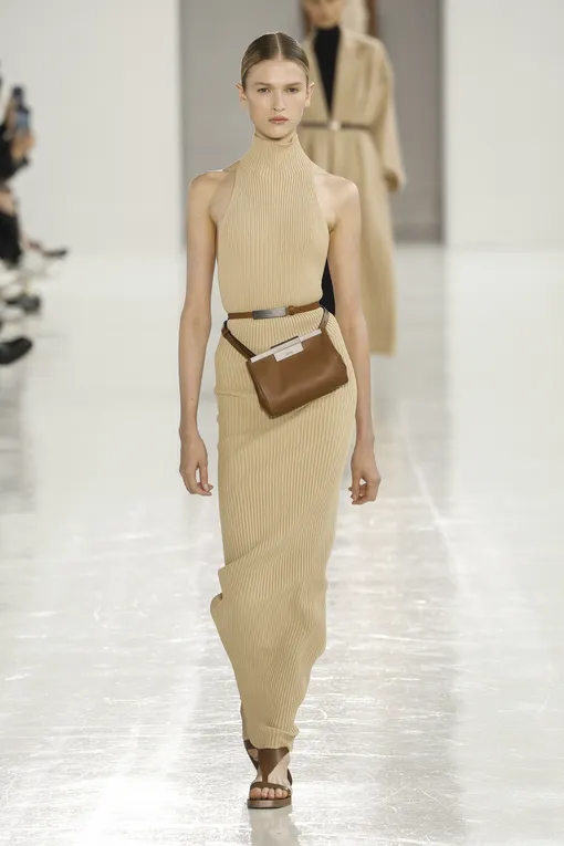 Max Mara весна-лето 2025