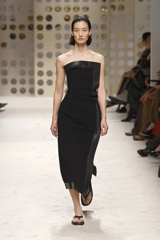 Tod's весна-лето 2026