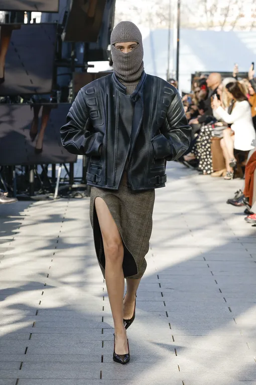 Stella McCartney осень-зима 2024/2025 Stella McCartney осень-зима 2024/2025