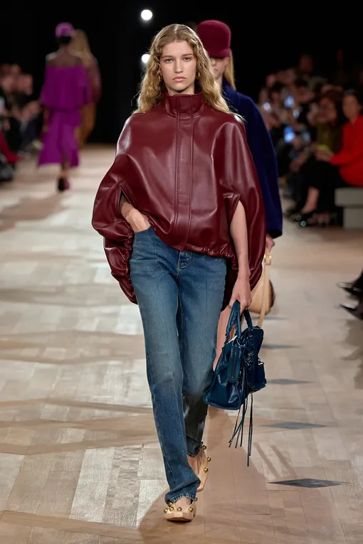 Balenciaga весна-лето 2026 Balenciaga весна-лето 2026