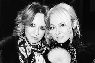 Виктория Шелягова, Яна Расковалова, Наталья Якимчик на премьере шоу Яны Рудковской и Евгения Плющенко «Лебединое озеро»