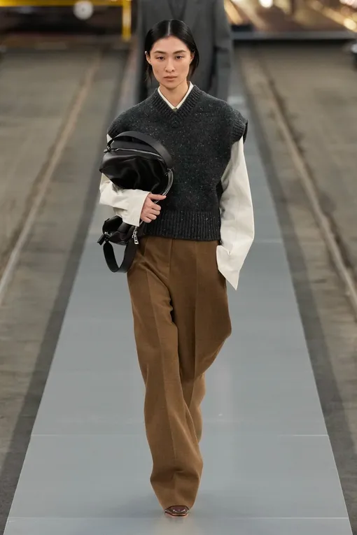 Tod's осень-зима 2024/2025 Tod's осень-зима 2024/2025
