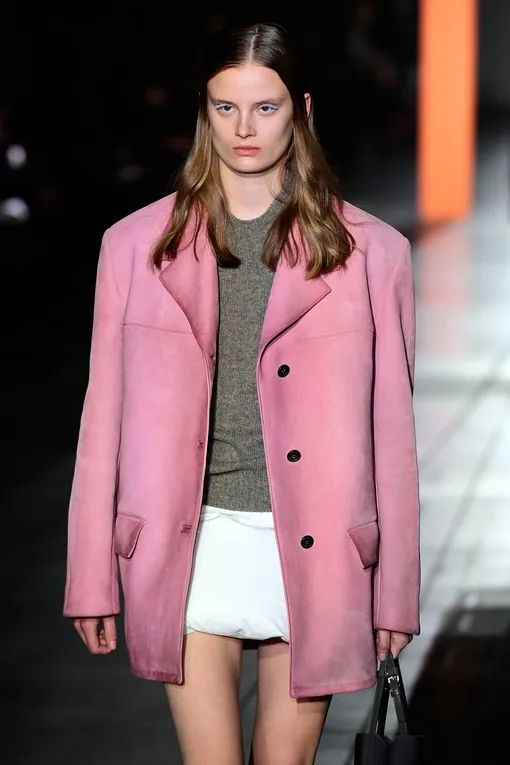 PRADA осень-зима 2023/24