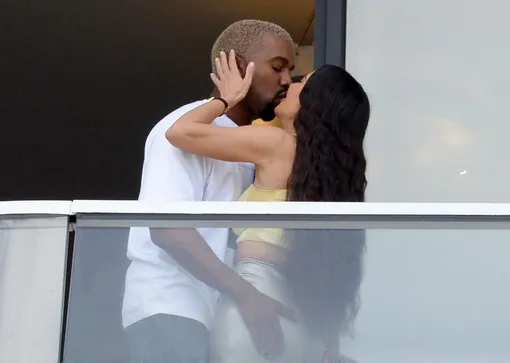 Канье Уэст и Ким Кардашьян Канье Уэст и Ким Кардашьян