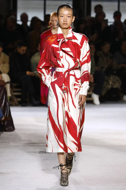 Dries Van Noten весна-лето 2025 Dries Van Noten весна-лето 2025