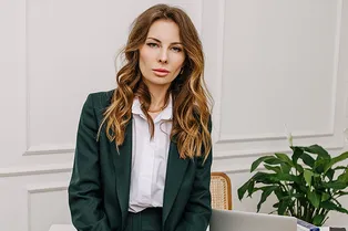 Какие бьюти-процедуры переоценены и опасны, а на какие тренды стоит обратить внимание: отвечает врач