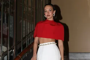 Топ-кейп — самая красивая инвестиция в летний гардероб