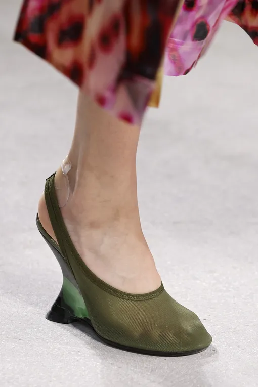 Dries Van Noten весна-лето 2025