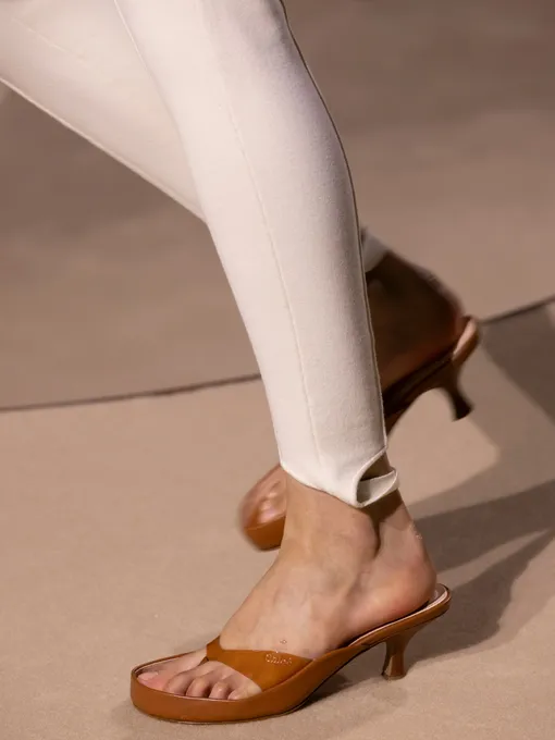 Chloé весна-лето 2026