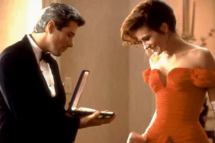 Россияне потратили на цветы к 14 февраля в 8 раз больше, чем жители Европы. Чем еще удивил День всех влюбленных в этом году