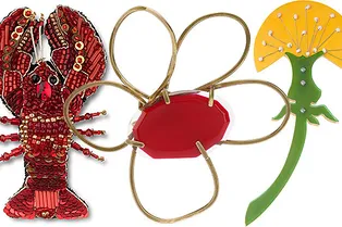 10 брошей, которые спасут даже самый скучный наряд