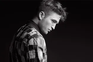 Мистер Dior: Роберт Паттинсон в объективе Карла Лагерфельда Мистер Dior: Роберт Паттинсон в объективе Карла Лагерфельда