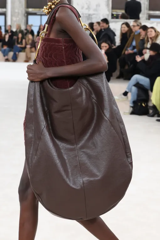 Chloé осень-зима 2024/2025 Chloé осень-зима 2024/2025