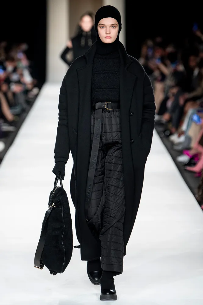 MAX MARA осень-зима 2022/23