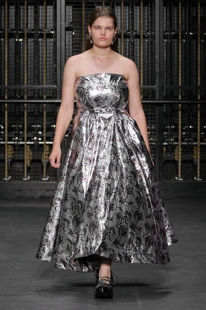 Simone Rocha весна-лето 2024