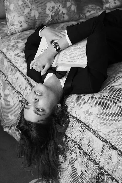 Alma Jodorowsky — French actress, singer and Chanel ambassador Alma Jodorowsky — French actress, singer and Chanel ambassador