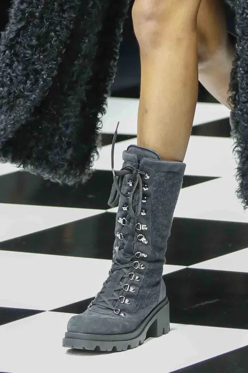 Emporio Armani осень-зима 2022/23 Emporio Armani осень-зима 2022/23