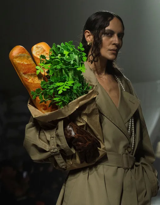 Moschino осень-зима 2024/25 Moschino осень-зима 2024/25