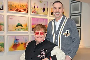 Галерея в музее Виктории и Альберта теперь носит имя Элтона Джона