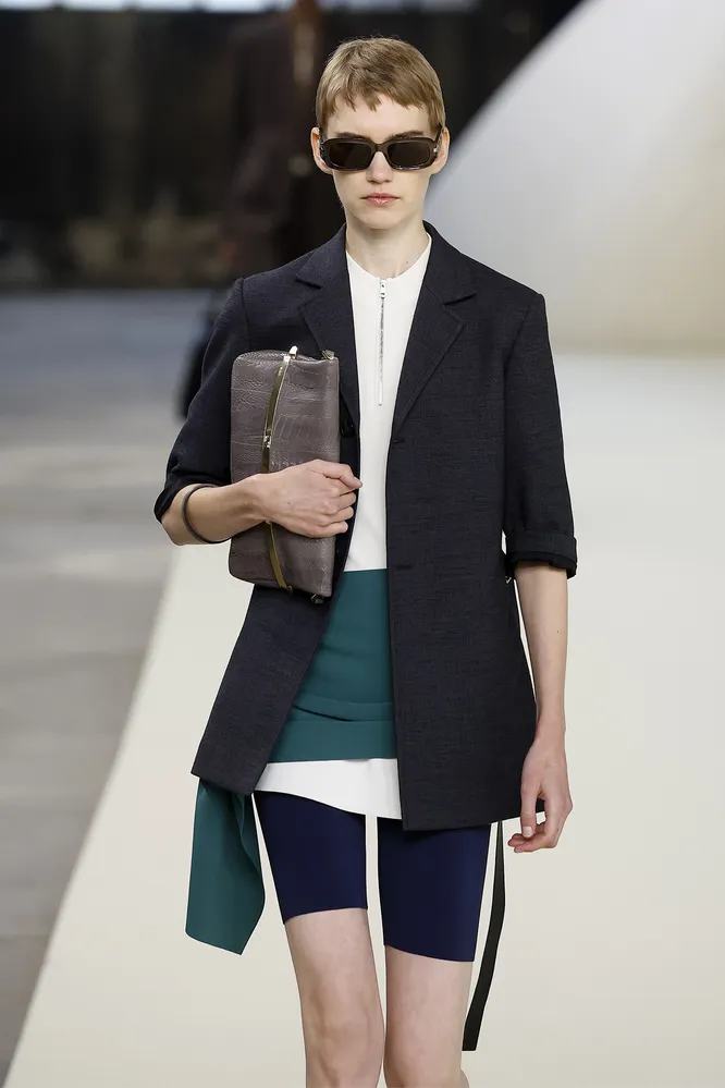 Tod's весна-лето 2025