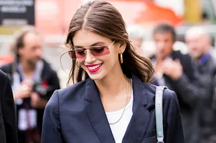 От самых модных до самых элегантных: 25 лучших образов Кайи Гербер за уходящий год