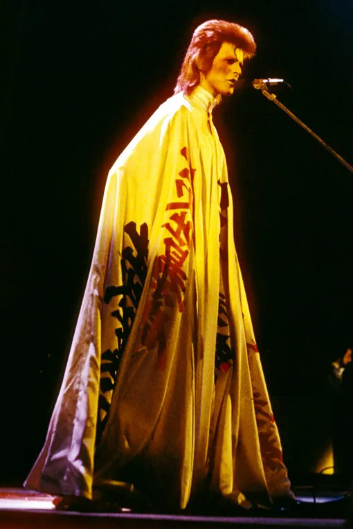 Дэвид Боуи в Kansai Yamamoto, 1973 год