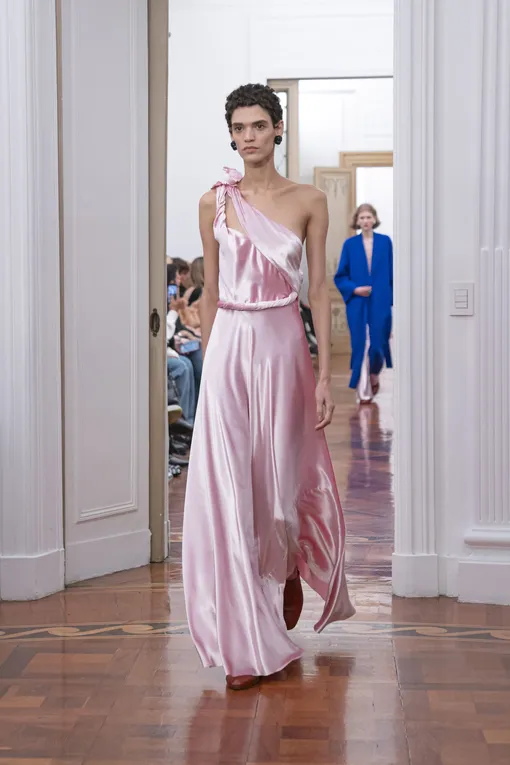 Alberta Ferretti осень-зима 2025/26 Alberta Ferretti осень-зима 2025/26