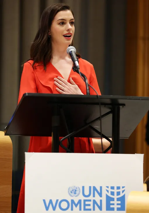 Энн Хэтэуэй Энн Хэтэуэй