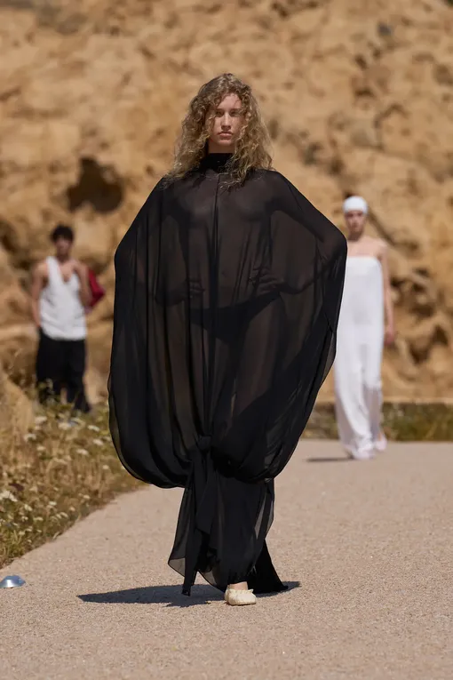 Jacquemus весна-лето 2027 Jacquemus весна-лето 2027