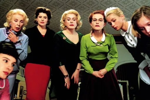 «8 женщин», 2001 «8 женщин», 2001