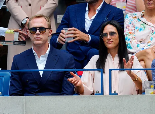 Пол Беттани и Дженнифер Коннелли Пол Беттани и Дженнифер Коннели