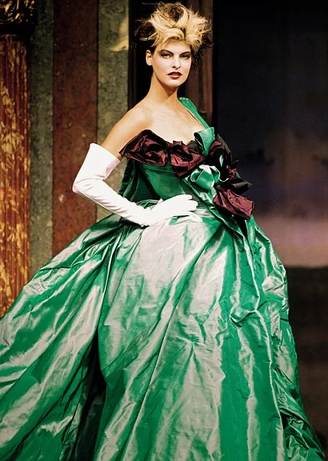 Платье «Ватто» из коллекции весна-лето 1996