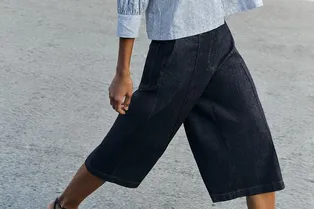 Почему платье джинсовые бермуды — обязательная покупка на лето-2026