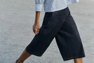 Почему платье джинсовые бермуды — обязательная покупка на лето-2026