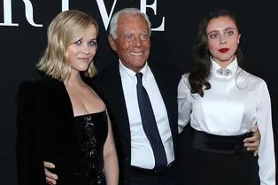 Риз Уизерспун и Жюльет Бинош на показе Armani Privé