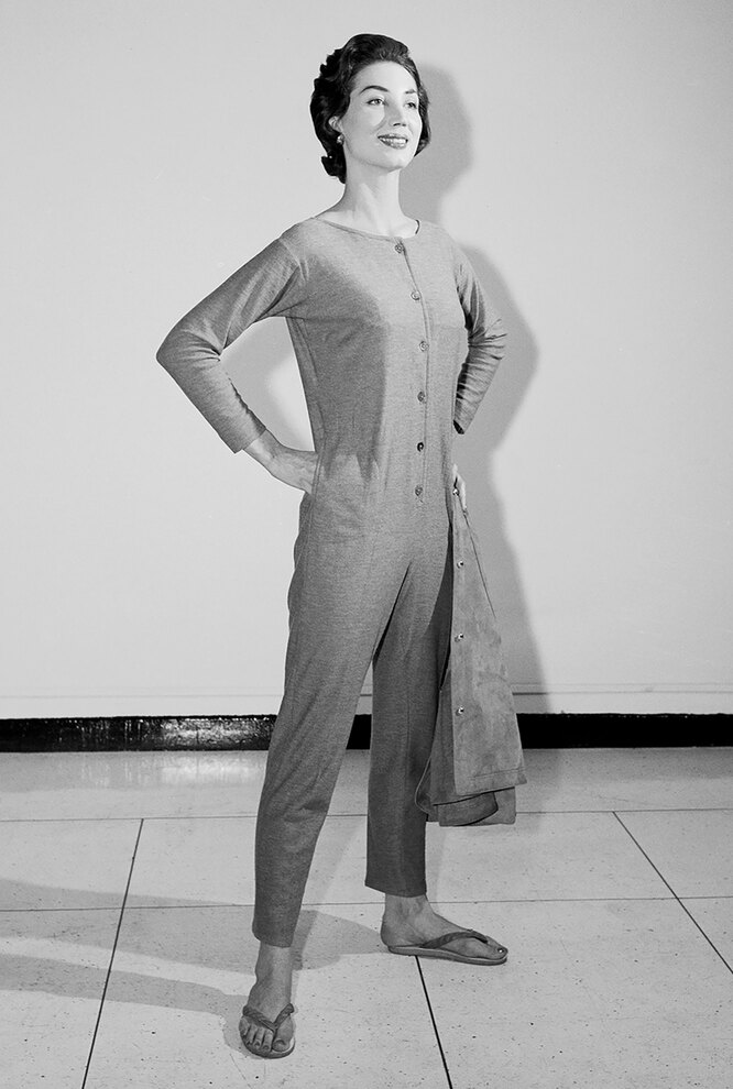 Бонни Кэшин в домашнем костюме из джерси